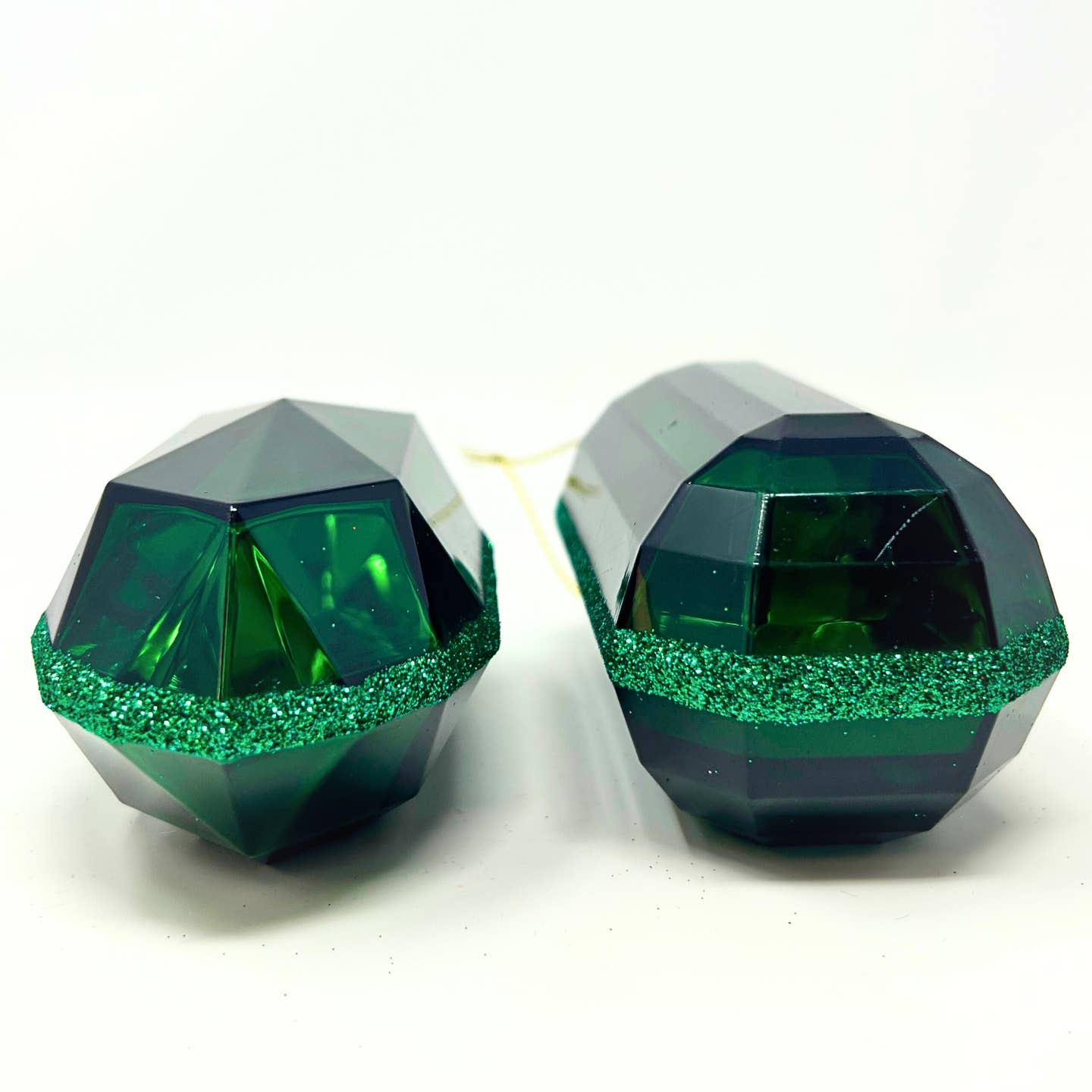 Acrylic Precious Gem Ornament in Emerald Green